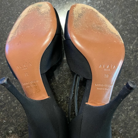 Alaia 4” open toe heels - Picture 3 of 11